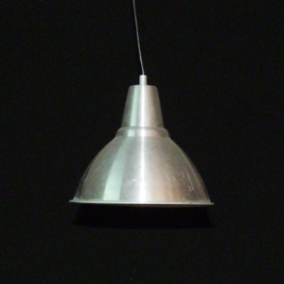 Ref.P3.t23.lampara-de-metal